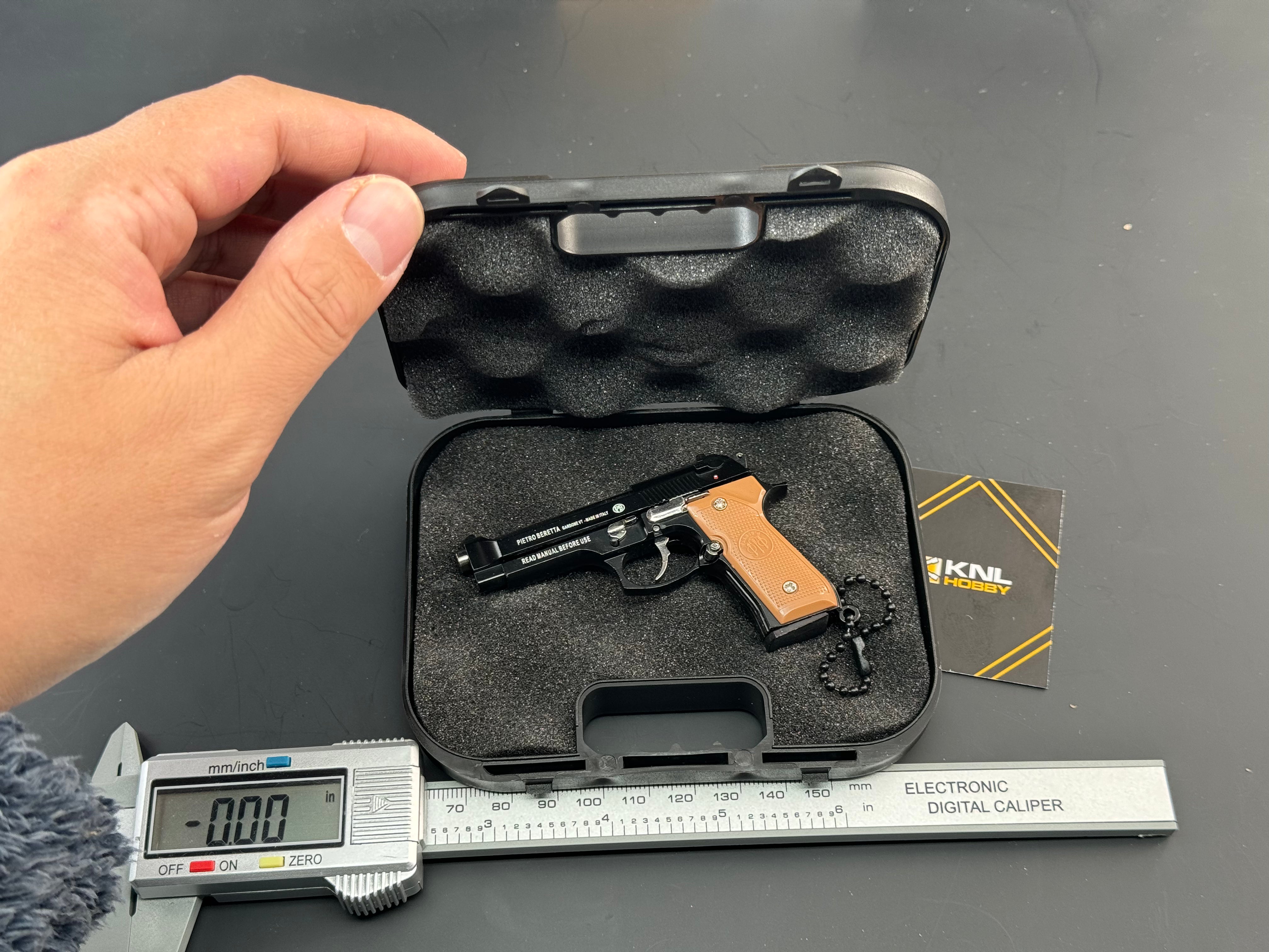 KNL Hobby Beretta 92F Pistol model keychain 1/3 scale pistol model keychain fidget toy decompress toy