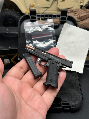 KNL Hobby Limited version Mini 1/3 Scale alloy Pistol model keychain TTI STI 2011 XT Combat Master JW4 Model Keychain John Wick 4 TTI Keychain Alloy Handgun Shape Model Keychain Fidget Toy Keychain + Collectible Model Storage Suitcase