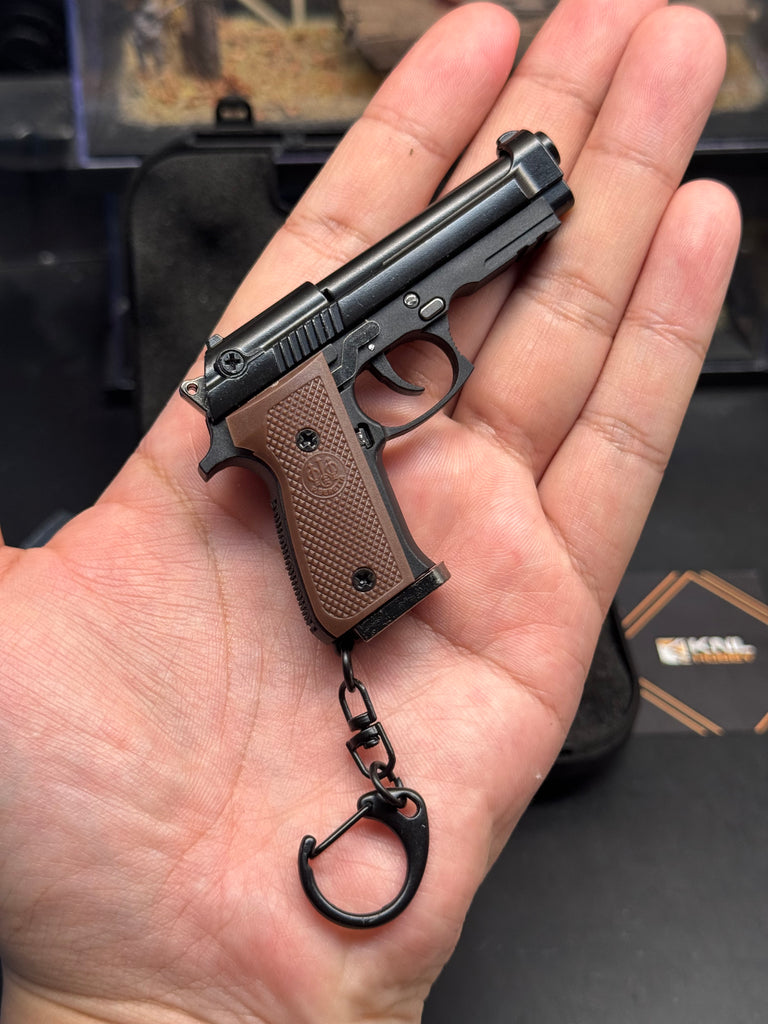 Mini Scale Key Chain KNL Hobby Limited version Mini 1/3 Scale alloy Pistol model keychain B ...