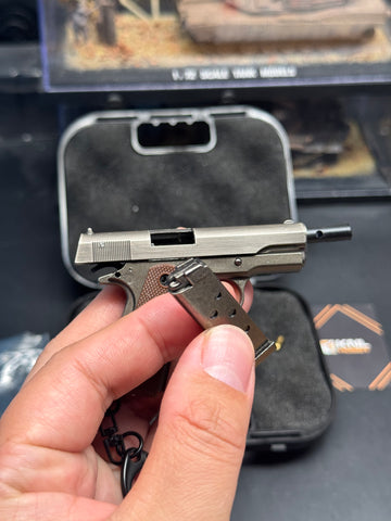 KNL HOBBY 1/3 Scale M1911 & JW4 TTI-PVI Pistol Grey Black Model + Collectible Storage Suitcase Bullets Ejection Function Can Not Shoot!