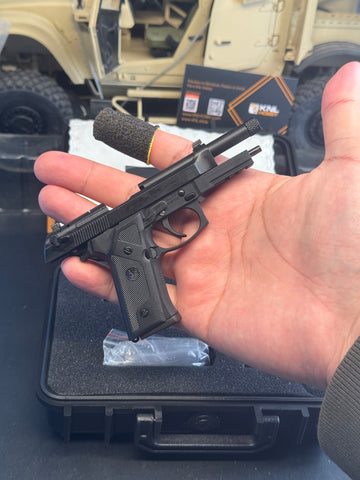 KNL Hobby B M9A3 1/2.05 scale Pistol black color pistol model bullet ejection function + 6 bullets model handgun model alloy toy Scale Mini M9A3 Pistol Aolly Model +collectible Storage Suitcase limited version Can not shoot