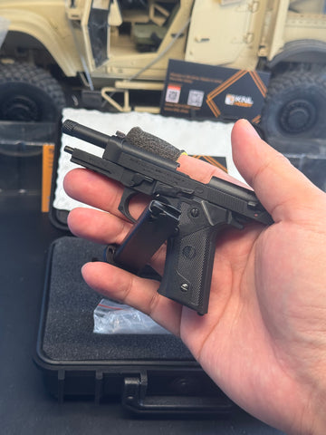 KNL Hobby B M9A3 1/2.05 scale Pistol black color pistol model bullet ejection function + 6 bullets model handgun model alloy toy Scale Mini M9A3 Pistol Aolly Model +collectible Storage Suitcase limited version Can not shoot