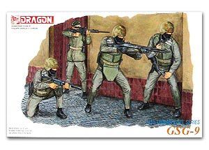 1/35 scale model Dragon 6505 Germany 9th Frontier Brigade (GSG-9) Anti-Terrorism Special Police Group