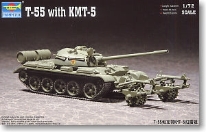 Trumpeter 1/72 scale model 07283 T-55 medium chariot and KMT-5 minaret roll