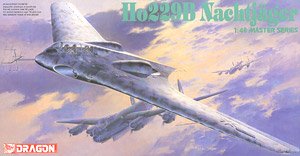 1/35 scale model Dragon 5511 Horton Ho229B Flying Wing Night Fighter