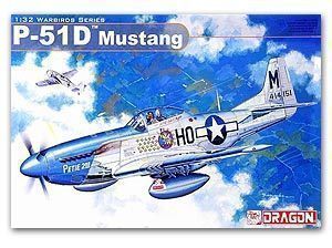 1/35 scale model Dragon 3201 North American P-51D Mustang Fighter