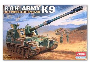 ACADEMY 13219 ROK Army K9 "thunder" 155MM howitzers