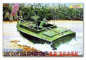 1/35 scale model Dragon 3301 US Navy LCSS Navy SEAL Light Support Boat