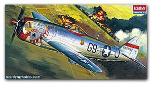 ACADEMY 12491/2174 P-47D Lightning fighter