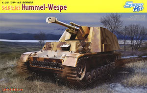 1/35 scale model Dragon 6535 Sd.Kfz.165 Hornet / wild bee 105mm self-propelled howitzera mixed