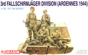 1/35 scale model Dragon 6113 German Air Force 3rd Paratroopers Division (Arden 1944)