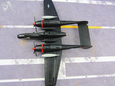 KNL Hobby diecast model P-61B AF1 black widow night fighter model in the Dark Lady Okinawa 1:72 US Airforce