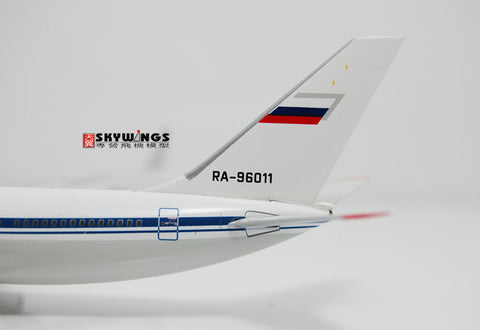Phoenix 10668 * Aeroflot Russia IL-96-300 RA-96011 1 / 400