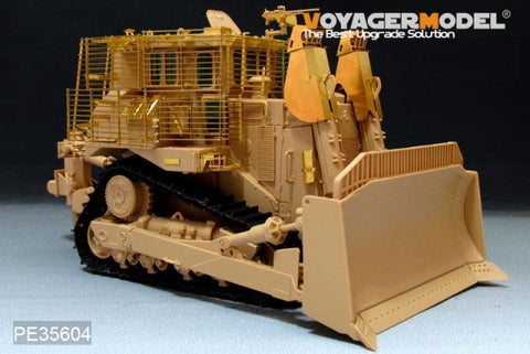 Voyager PE35604 D9R armored bulldozer and additional fence armor upgrade metal etching