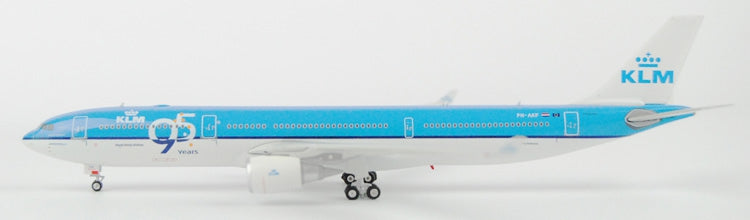 Phoenix 11083 royal Dutch aircraft A330 - 300 ph akf 95th anniversary 1 / 400