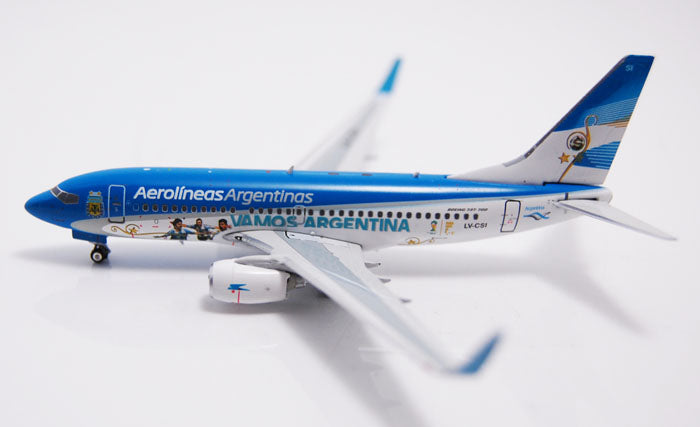 Phoenix 10976 * Argentine Airlines B737-700WL LV-CSI FIFA 1 / 400