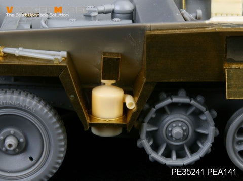 Voyager PE35241 Sd.Kfz.250/1 NEU semi track armored personnel carrier foundation metal etch