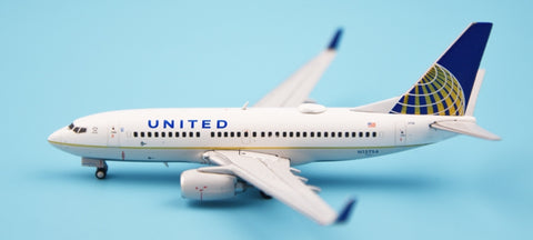 GeminiJets GJUAL1601 United Airlines B737-700/w 1:400