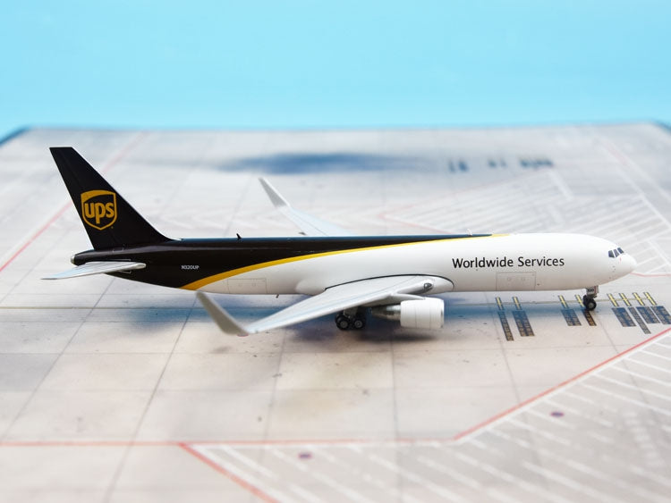 GJUJS1664系列产品B765-300 W N3OUP 1:400