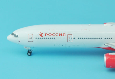 Phoenix 11336 Rossiya B777-300 EI-UNN 1/400