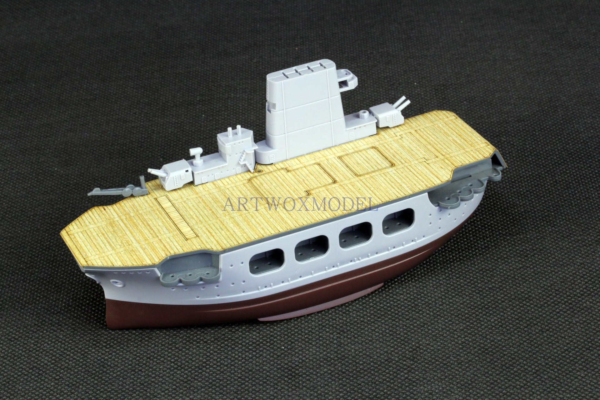 Artwox model wooden deck for MENG WB-001Q version of the American Lexington aircraft carrier contains PE3M spray paint film deck AW50064