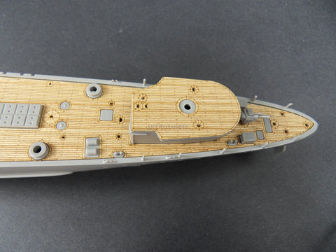 Artwox model wooden deck for ReVL 3016 HMS TouthSouthEngult- 4