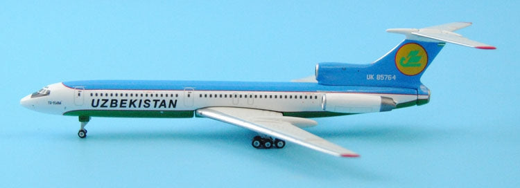 Phoenix 10830 * Uzbekistan TU-154M UK-85764 1/400