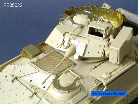 Voyager model metal etching sheet P35022 M2A2 "Bradley" infantry fighting vehicle upgrade metal etching pieces(T for social use)
