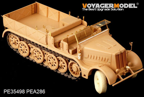 Voyager PE35498 Sd.Kfz.9 18 ton semi crawler tractor upgrade with metal etchant