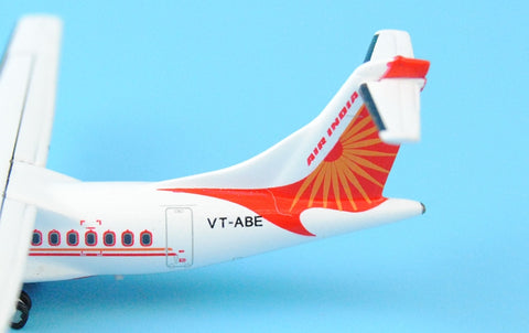 Special offer: JC Wings XX4009 India Airlines ATR-42 VT-ABE 1:400