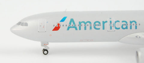 GeminiJets GJAAL1455 American Airlines A330-300 new coating 1:400