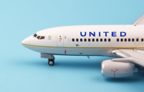 GeminiJets GJUAL1601 United Airlines B737-700/w 1:400