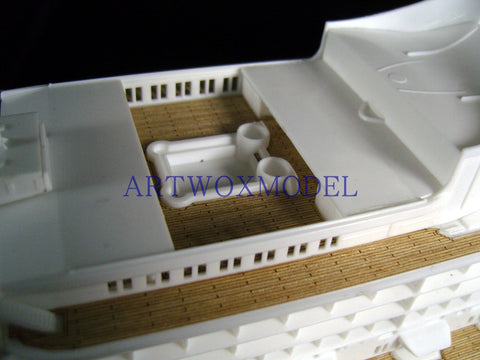Wooden decks of Revell 05223 handicraft box; wooden deck of queen Mary II; wooden deck AW50028 of supership Mary II