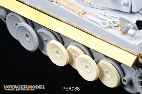 Voyager model metal etching sheet PEA088 tiger tank heavy duty vehicle with damaged loading wheel (resin made of 4 units).