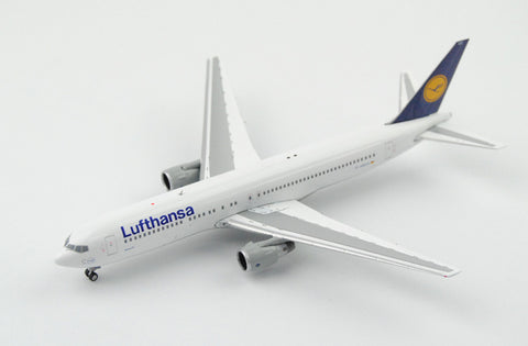 Phoenix 04067 Lufthansa B767-300ER D-ABUC 1/400