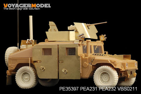 Voyager PEA232 modern US Army M1114 "Hummer" tactical vehicle with additional space armo