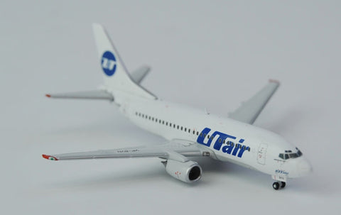 GeminiJets GJUTA1582 UTAIR B737-500 VP-BVN 1:400