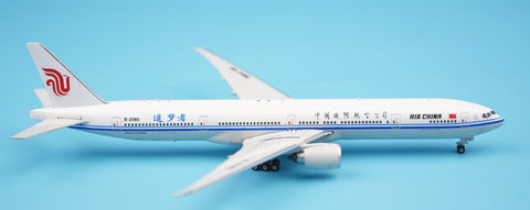Phoenix China International AirlineB777-300ER B-2085 Dreamer 1/400