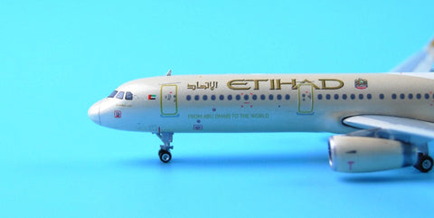 Phoenix 11059 * Atihad Airlines A32A6-AED 1/400
